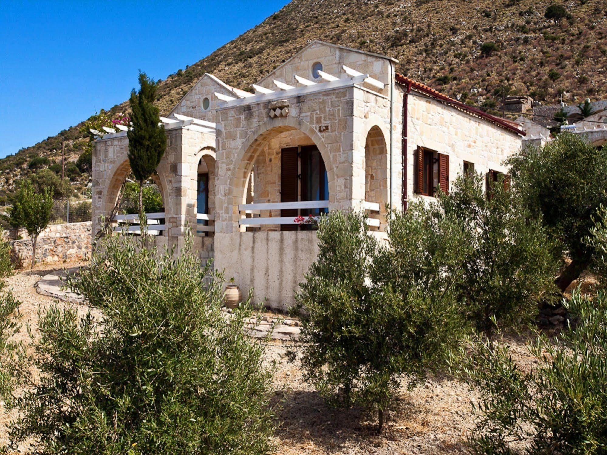 Villa Apollo - Saint George'S Retreat Village Kokkino Chorio Extérieur photo